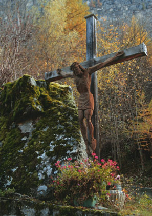 Calvaire au soleil levant